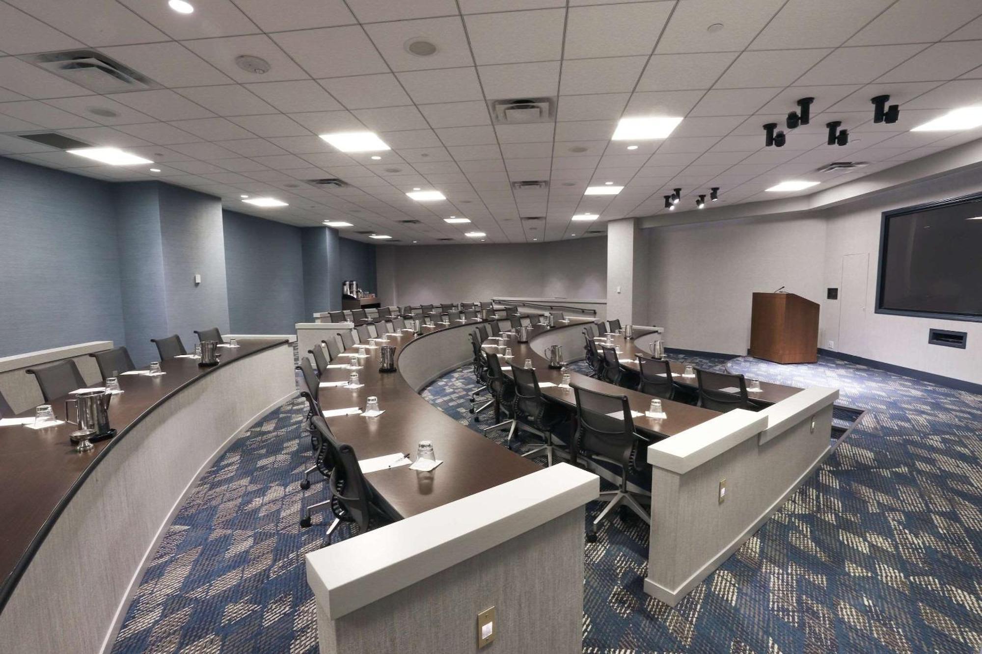 Radisson Plaza Hotel And Suites Καλαμαζού Εξωτερικό φωτογραφία