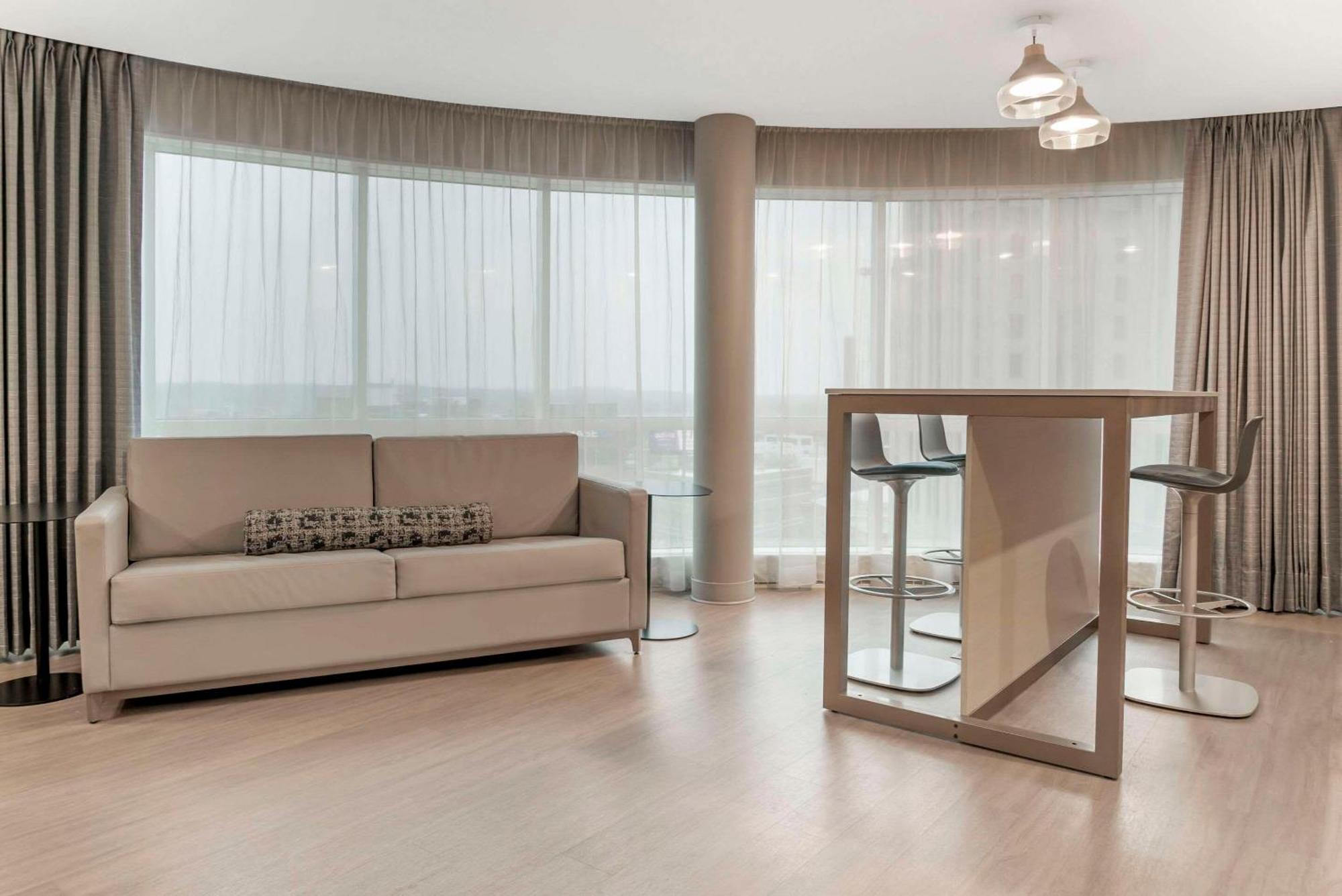 Radisson Plaza Hotel And Suites Καλαμαζού Εξωτερικό φωτογραφία